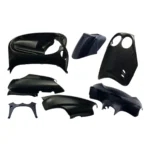 Plaatset Yamaha Neo's van bj. 2002 tot 2008 digitale cockpit 7 delig zwart metallic