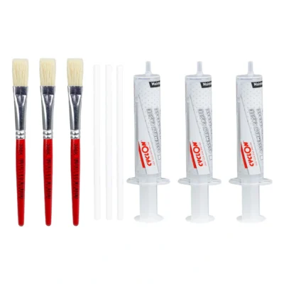 Set met 3 spuitjes en 3 kwastjes voor de Cyclon Grease Bar