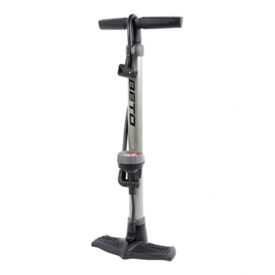 Voetpomp met meter Beto Dualhead - met dubbele kop geschikt voor alle ventielen